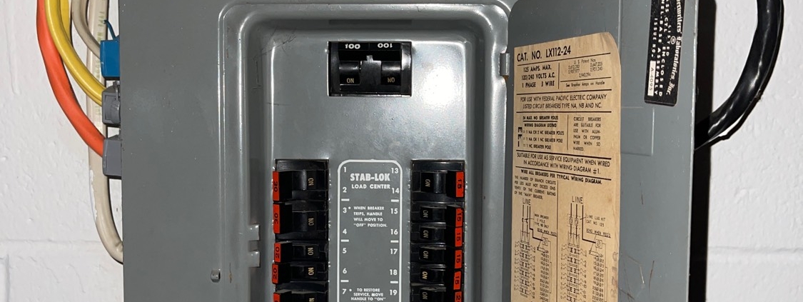 Federal Pacific Stab Lok Panel